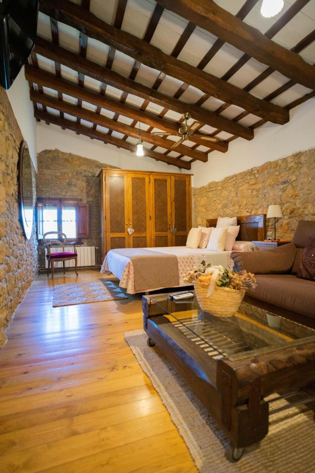 Hotel Mas Rabiol -Costa Brava-Emporda-Only Adults 퍼라탈레다 객실 사진